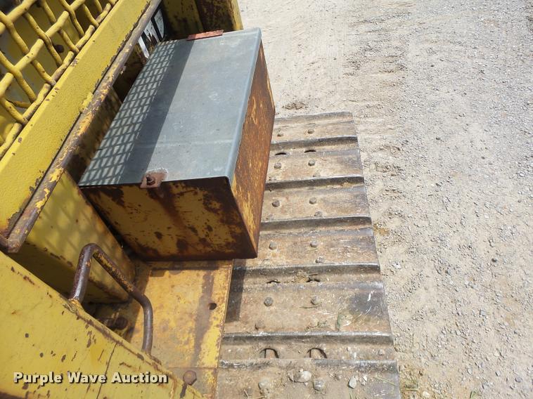 image for item DB5823 1963 Caterpillar D7E dozer