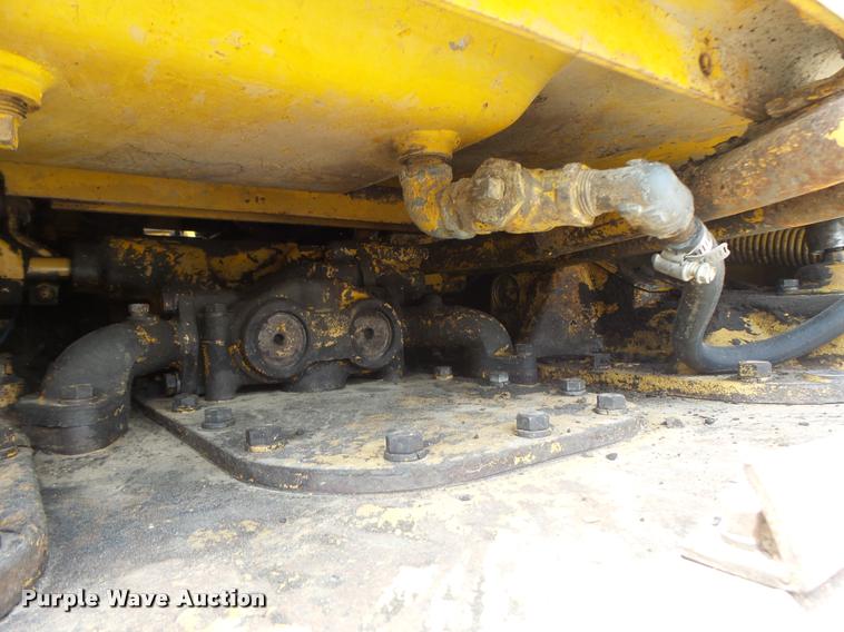 image for item DB5823 1963 Caterpillar D7E dozer