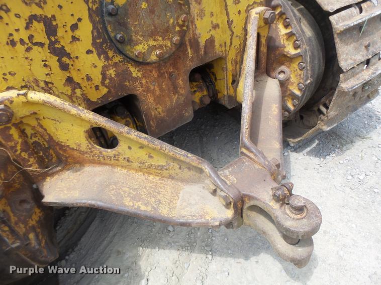 image for item DB5823 1963 Caterpillar D7E dozer