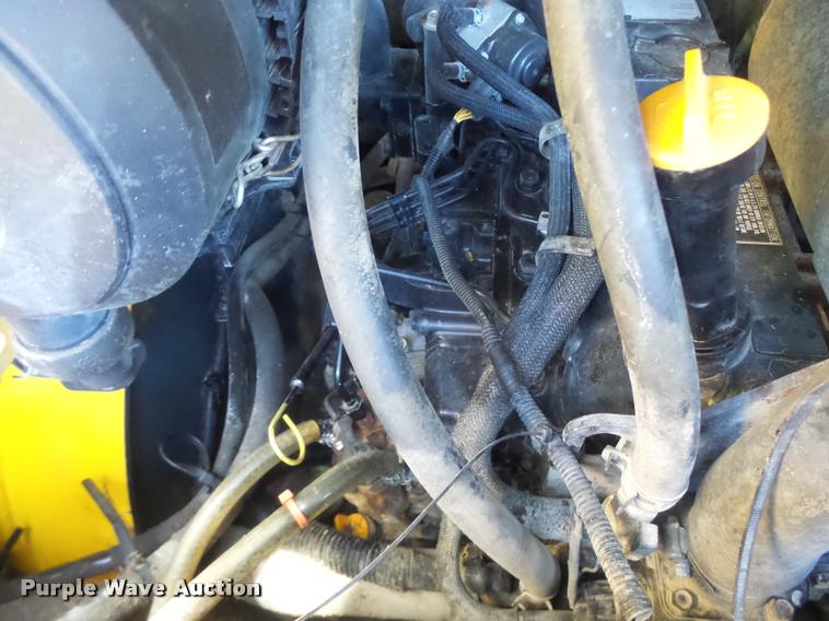 image for item DB5839 2010 Gehl CTL75 skid steer