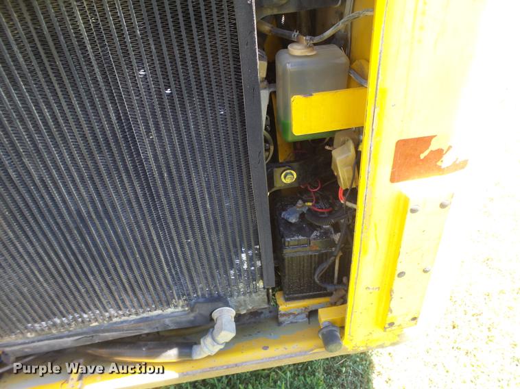 image for item DB5839 2010 Gehl CTL75 skid steer