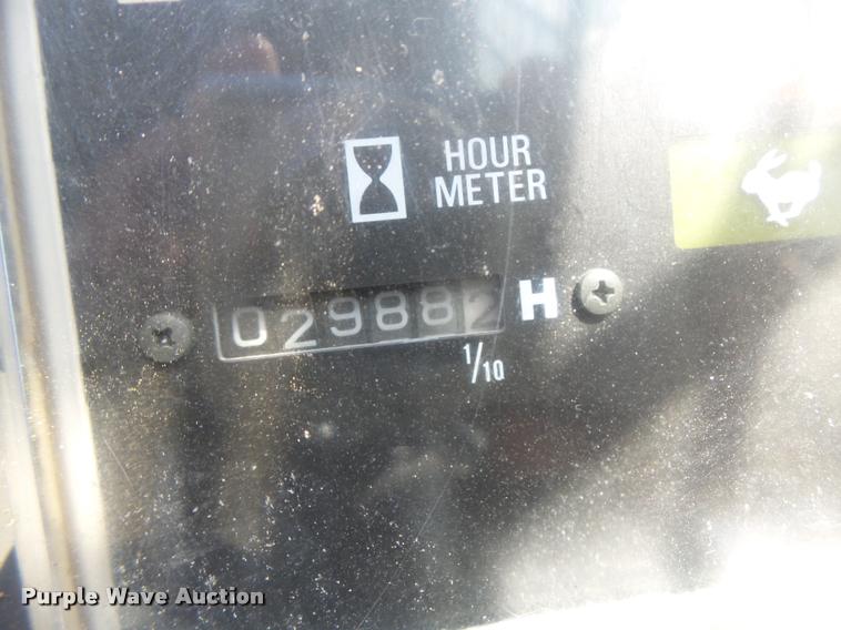 image for item DB5839 2010 Gehl CTL75 skid steer