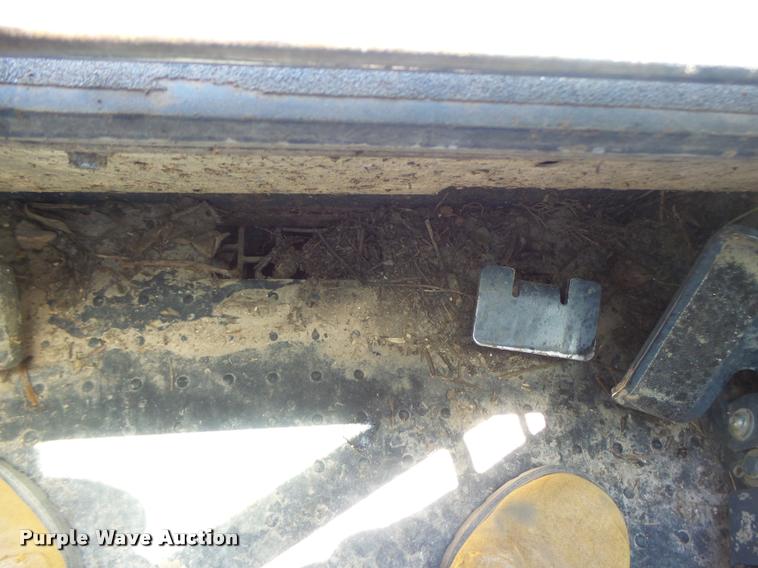 image for item DB5839 2010 Gehl CTL75 skid steer