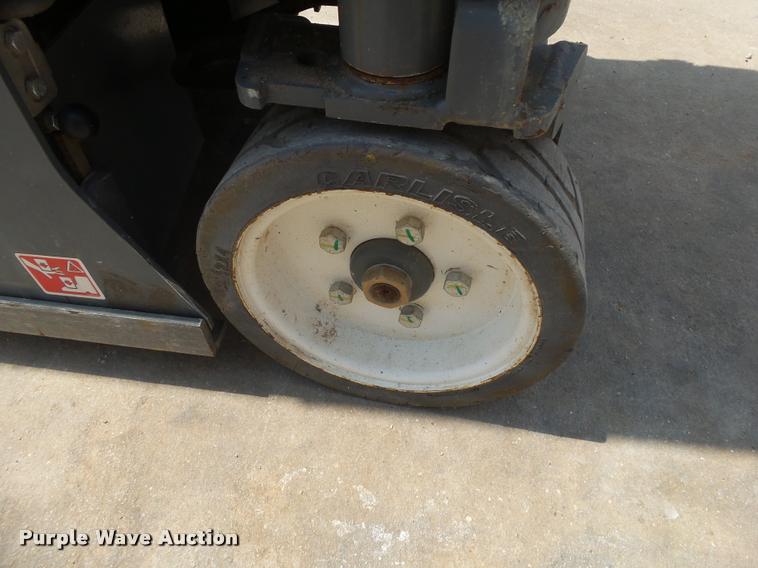 image for item DB7432 2015 Sky Jack SJIII 3219 scissor lift