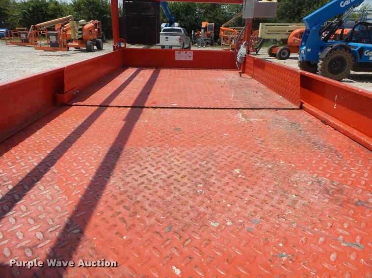 image for item DB7433 2015 Sky Jack SJIII 4626 scissor lift