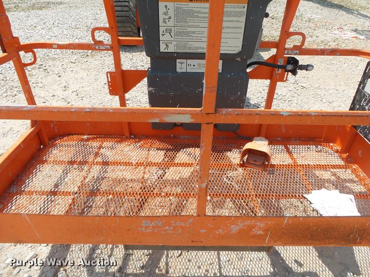 image for item DB7434 2015 JLG 450AJ boom lift