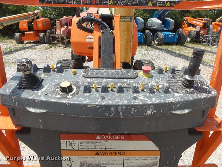 image for item DB7434 2015 JLG 450AJ boom lift