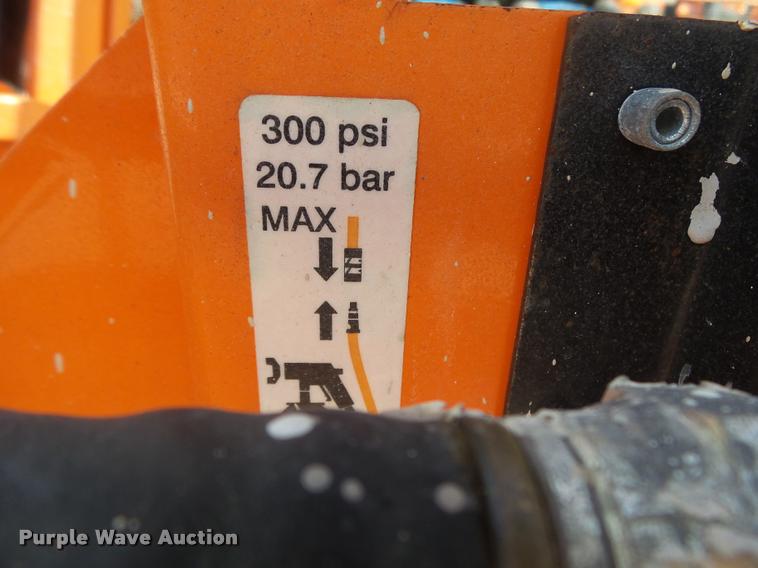 image for item DB7434 2015 JLG 450AJ boom lift