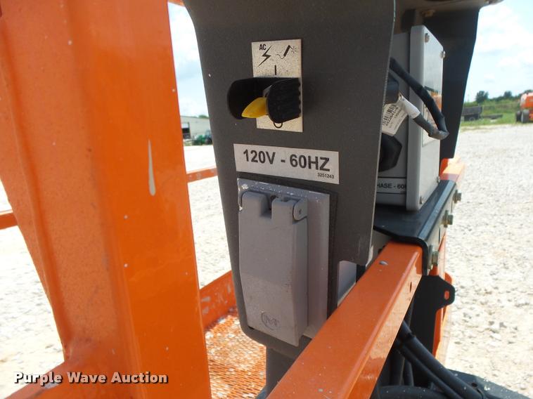 image for item DB7434 2015 JLG 450AJ boom lift