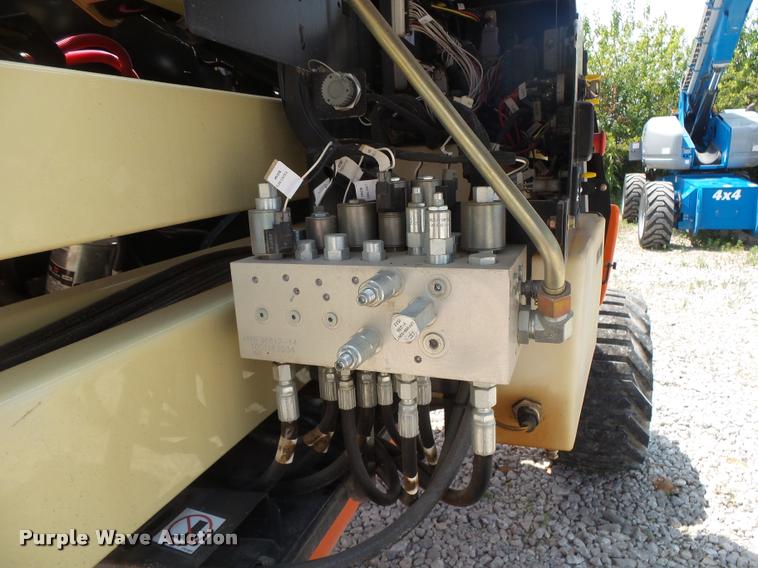 image for item DB7434 2015 JLG 450AJ boom lift