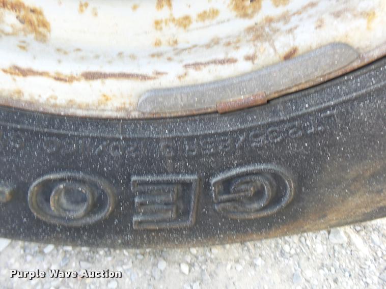 image for item DB7438 Finn MSD-22 bale shredder