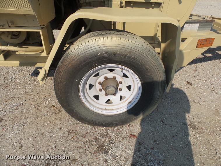 image for item DB7438 Finn MSD-22 bale shredder