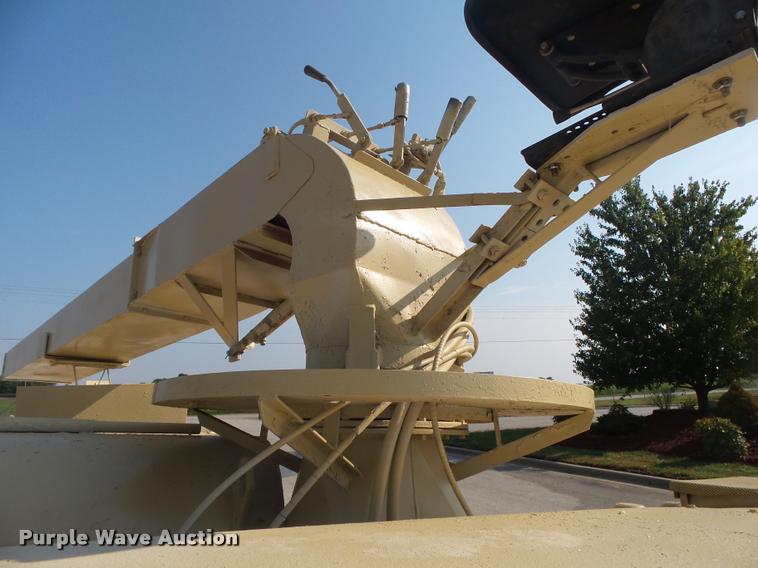 image for item DB7438 Finn MSD-22 bale shredder