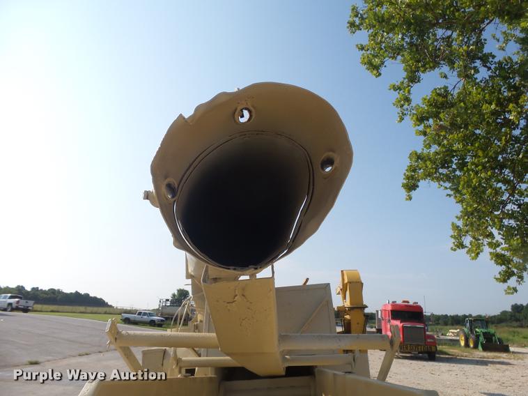 image for item DB7439 Finn MSD-30 bale shredder