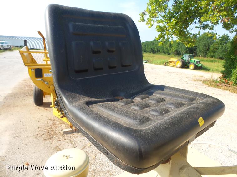 image for item DB7439 Finn MSD-30 bale shredder