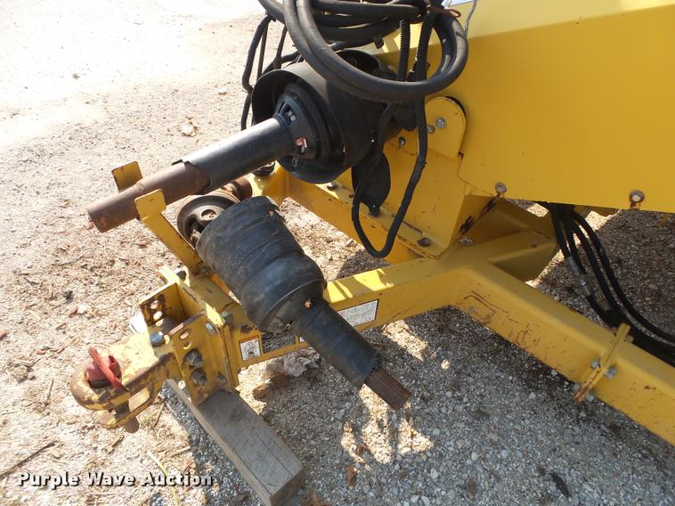 image for item DB7440 Vermeer Top Gun bale shredder