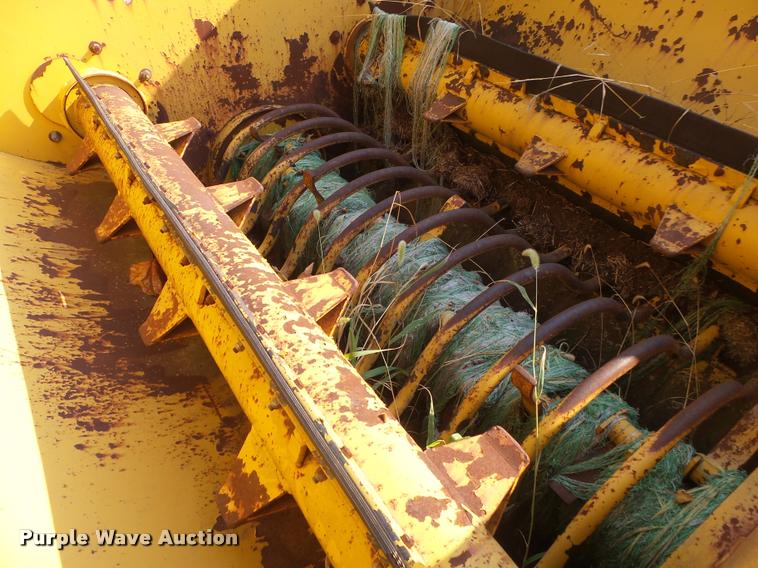 image for item DB7440 Vermeer Top Gun bale shredder