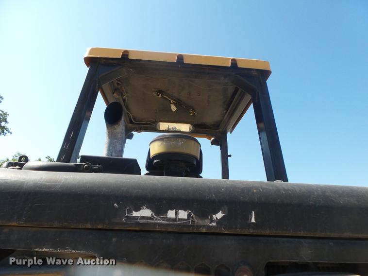 image for item DB7450 2000 Caterpillar 953C track loader