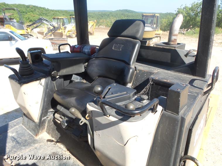 image for item DB7450 2000 Caterpillar 953C track loader