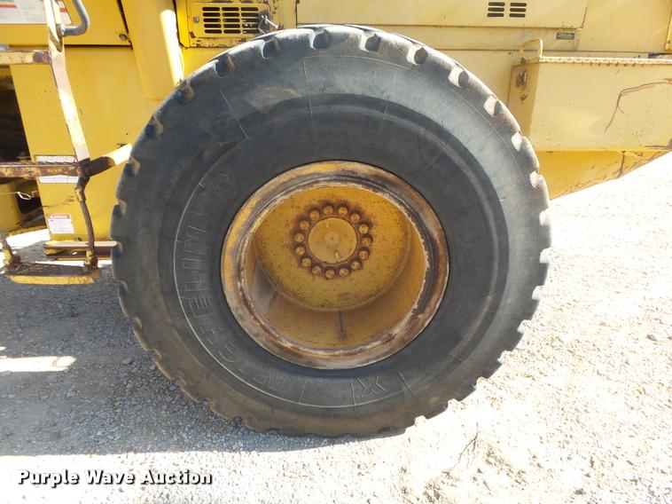 image for item DB7452 Komatsu WA250 wheel loader