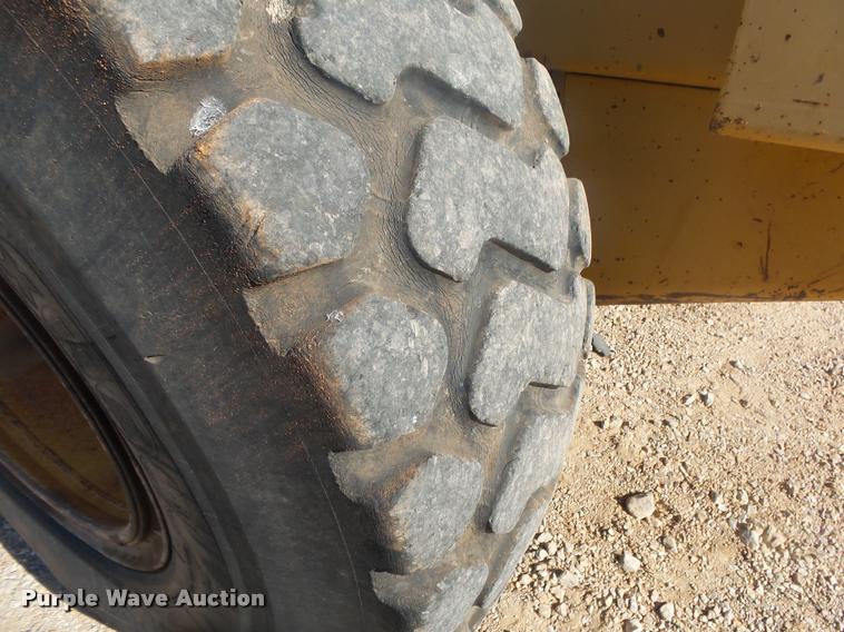 image for item DB7452 Komatsu WA250 wheel loader