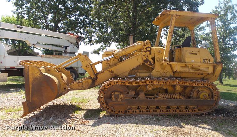 image for item DB7457 Caterpillar 977L track loader
