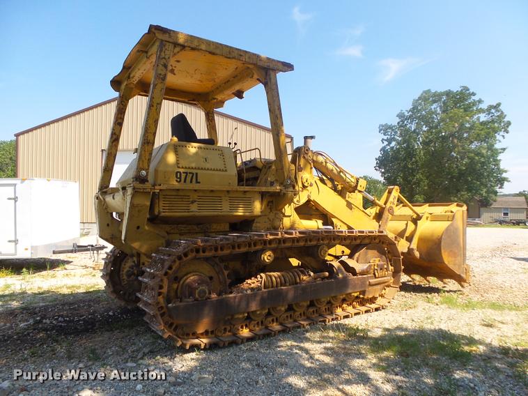 image for item DB7457 Caterpillar 977L track loader