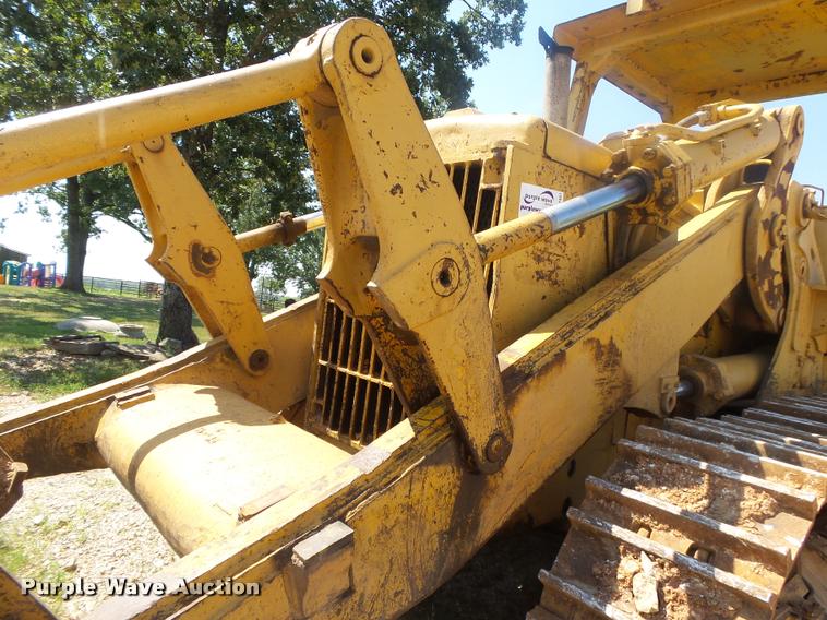 image for item DB7457 Caterpillar 977L track loader