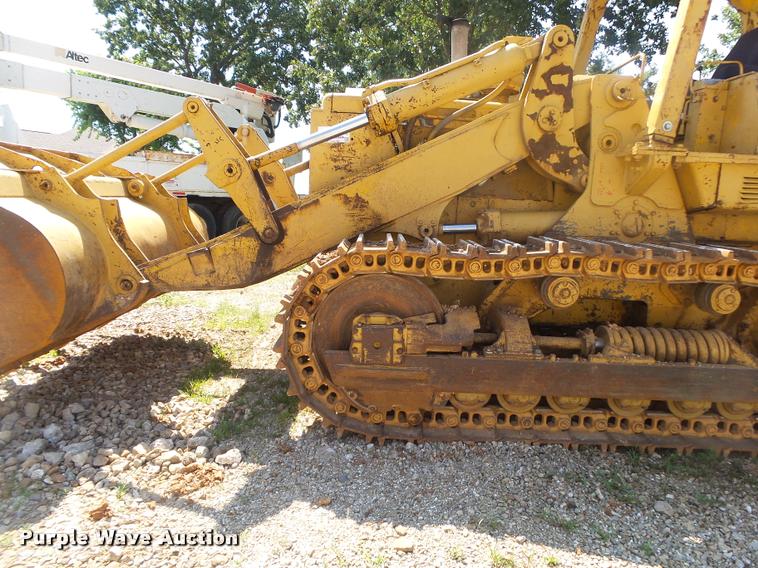 image for item DB7457 Caterpillar 977L track loader