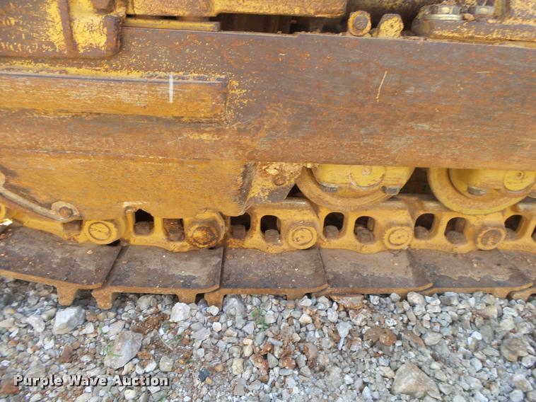 image for item DB7457 Caterpillar 977L track loader