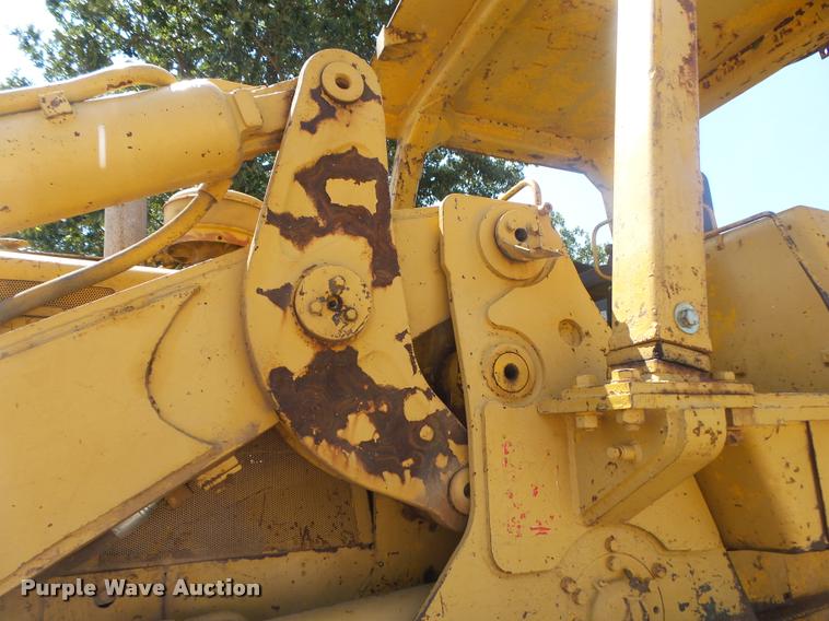 image for item DB7457 Caterpillar 977L track loader