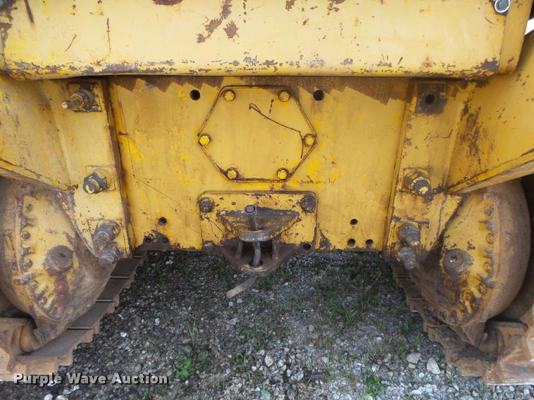 image for item DB7457 Caterpillar 977L track loader