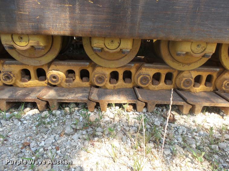 image for item DB7457 Caterpillar 977L track loader