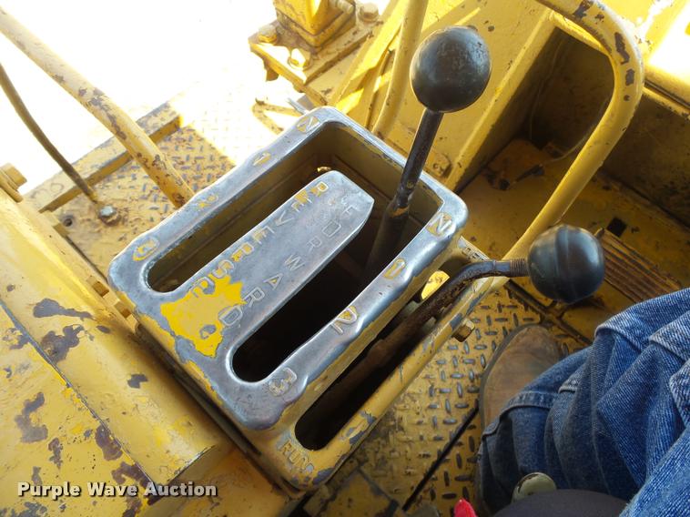 image for item DB7457 Caterpillar 977L track loader