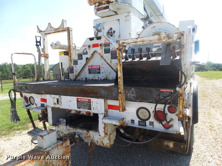 image for item DB7459 1998 Freightliner FL70 bucket truck