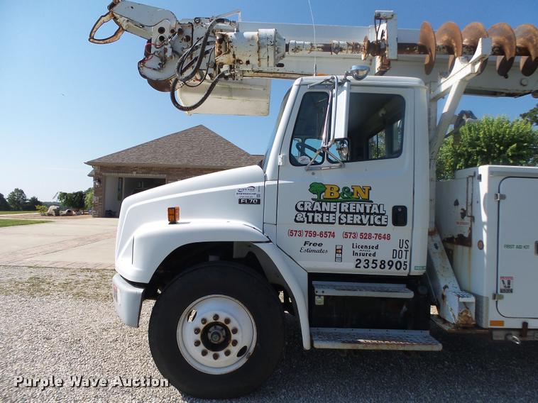 image for item DB7459 1998 Freightliner FL70 bucket truck