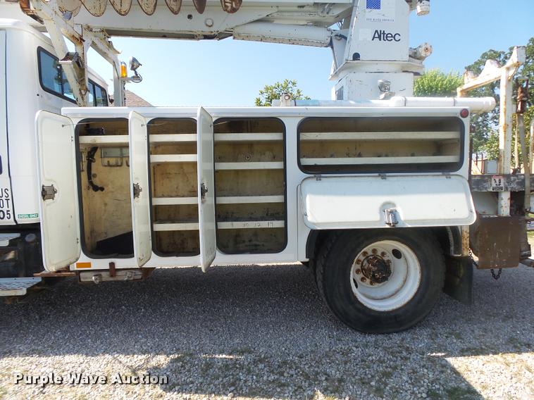 image for item DB7459 1998 Freightliner FL70 bucket truck