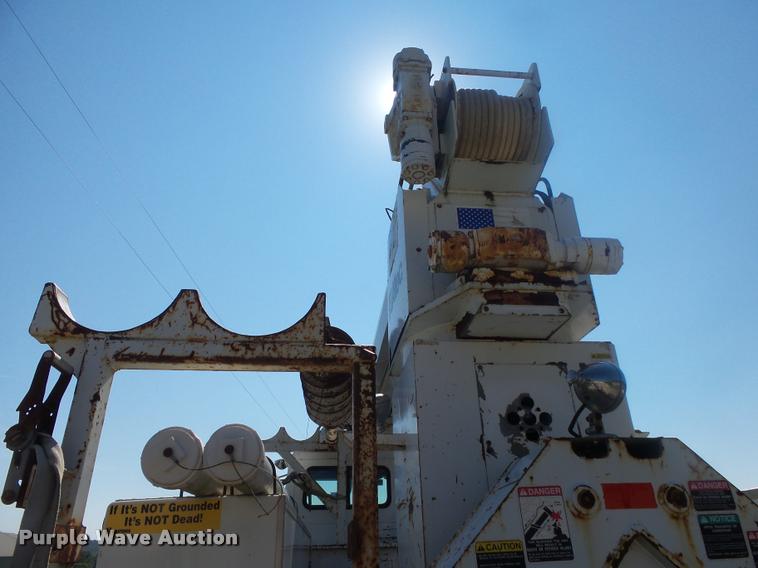 image for item DB7459 1998 Freightliner FL70 bucket truck