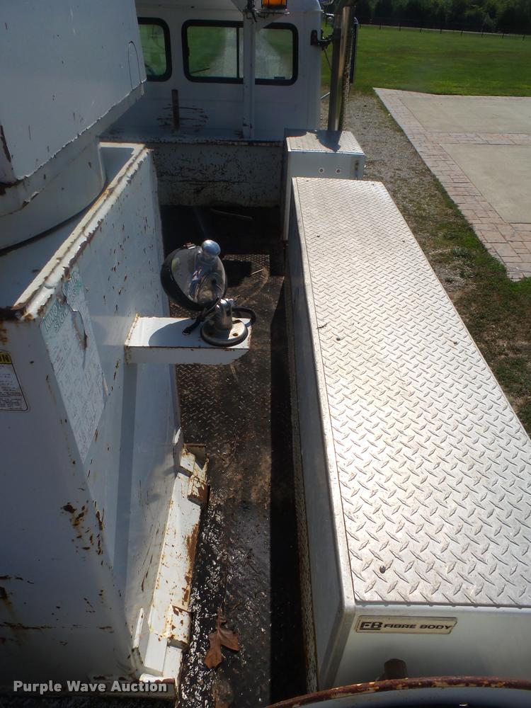 image for item DB7459 1998 Freightliner FL70 bucket truck