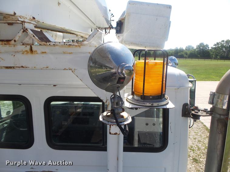 image for item DB7459 1998 Freightliner FL70 bucket truck