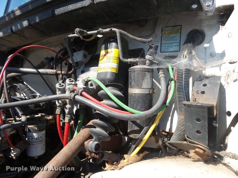 image for item DB7459 1998 Freightliner FL70 bucket truck