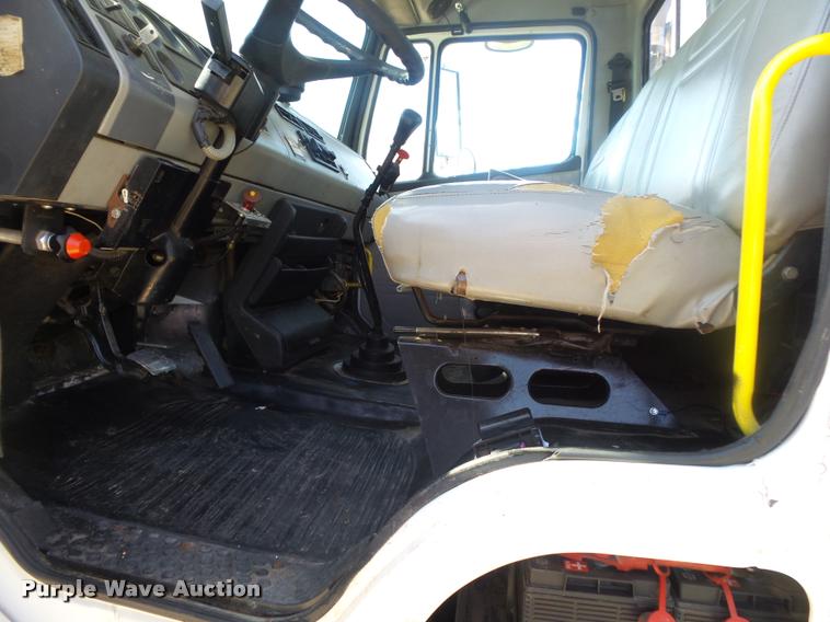 image for item DB7459 1998 Freightliner FL70 bucket truck