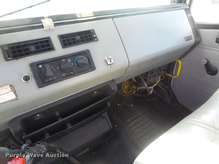 image for item DB7459 1998 Freightliner FL70 bucket truck