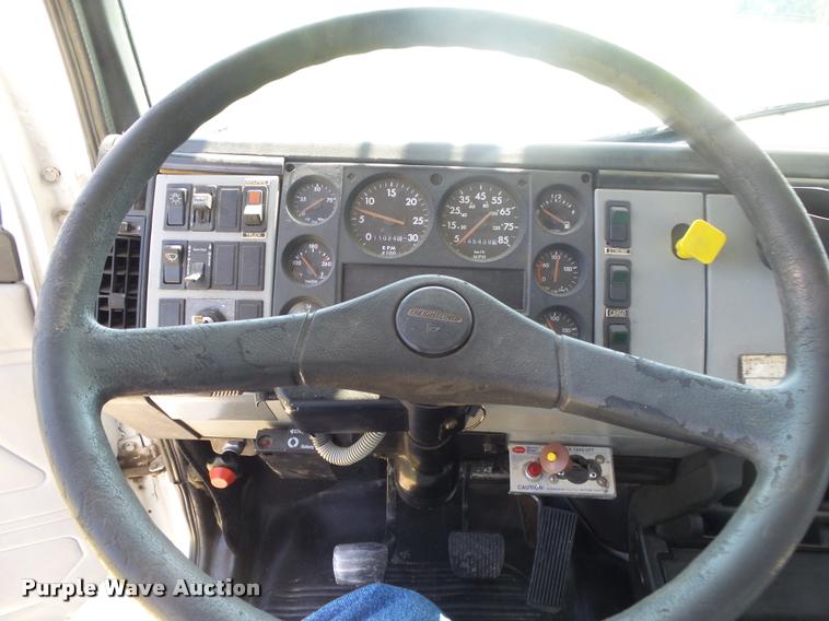 image for item DB7459 1998 Freightliner FL70 bucket truck