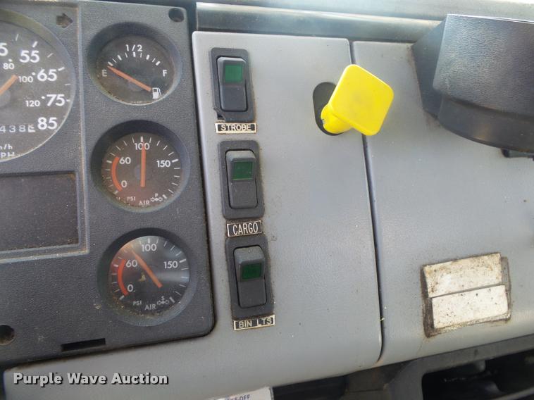 image for item DB7459 1998 Freightliner FL70 bucket truck