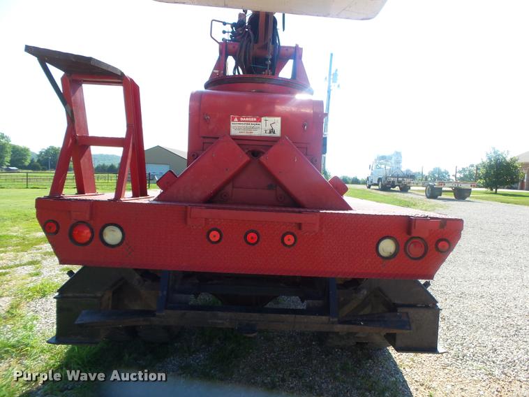 image for item DB7460 1989 GMC TopKick 7000 bucket truck