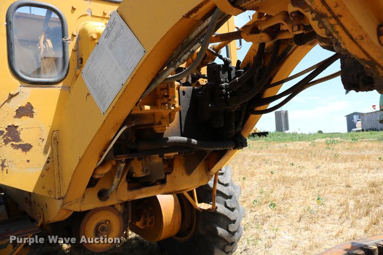 image for item DB9291 Caterpillar 14E rigid frame motor grader