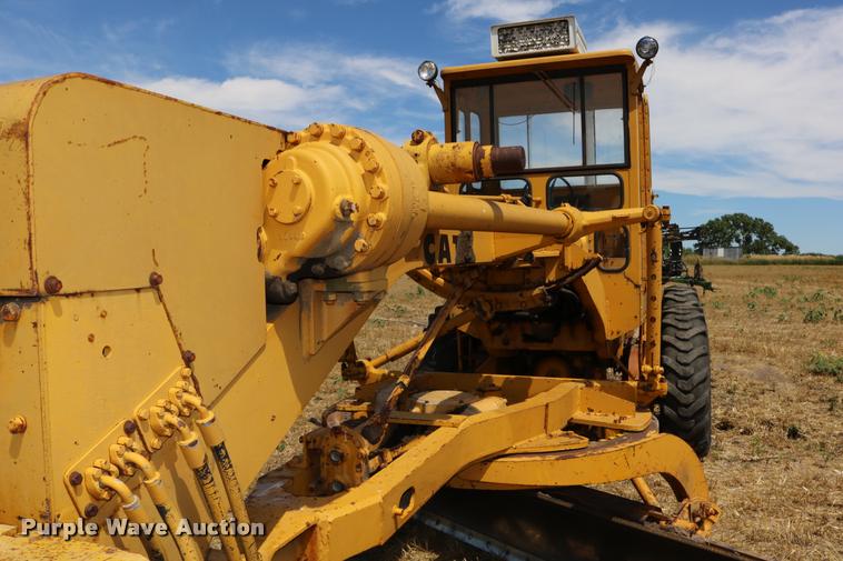 image for item DB9291 Caterpillar 14E rigid frame motor grader