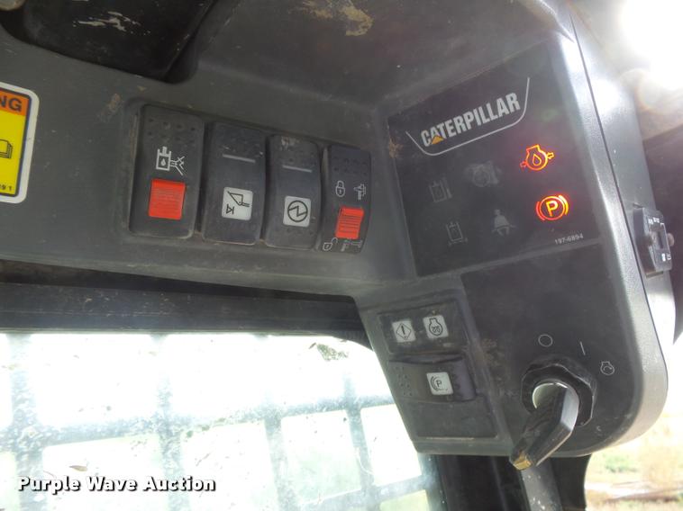 image for item DC3981 2011 Caterpillar 259B Series 3 skid steer