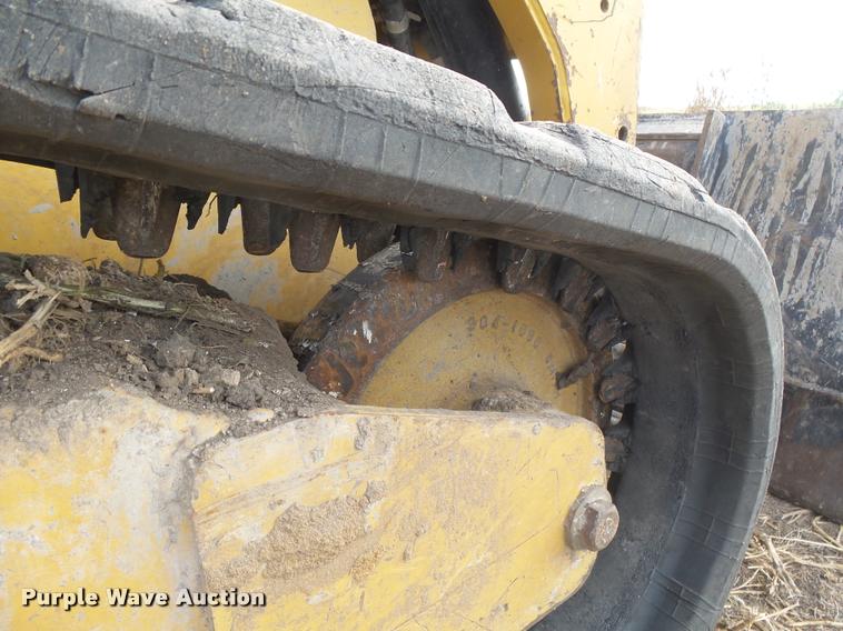 image for item DC3981 2011 Caterpillar 259B Series 3 skid steer